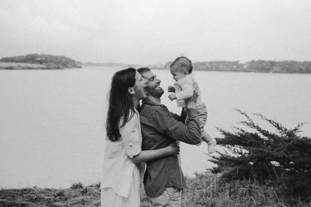 Séance photo famille en pleine nature autour de Vannes