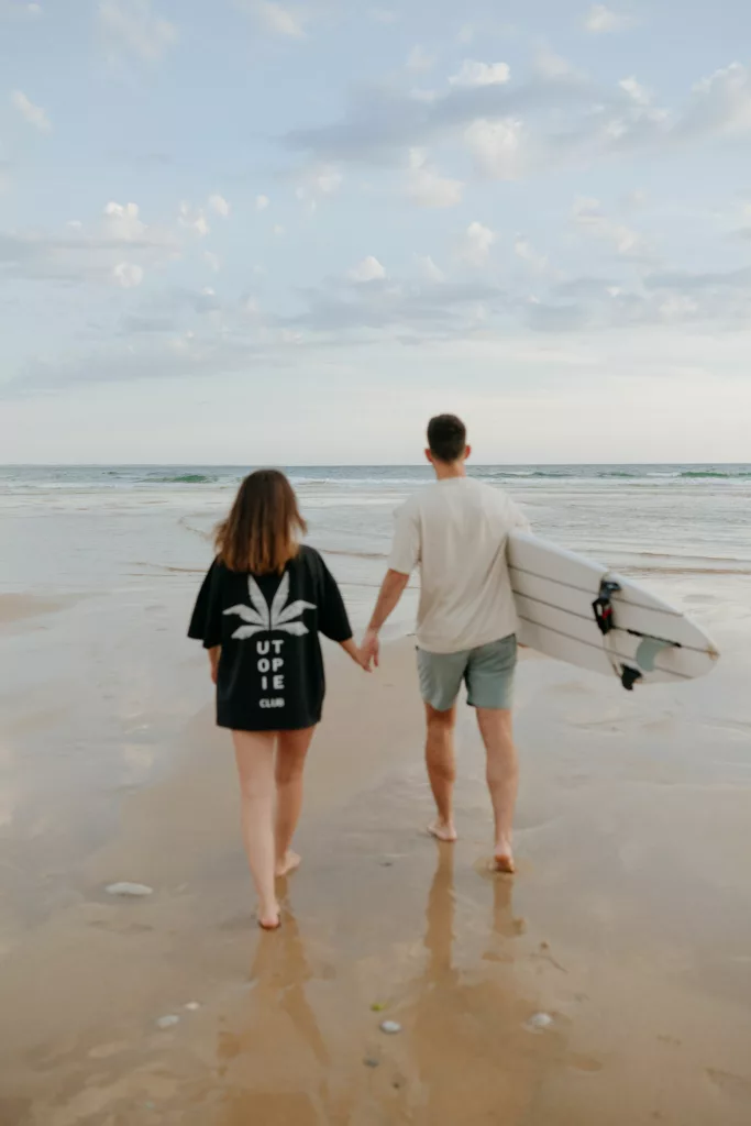 Couple dans l'eau à Port Blanc Quiberon